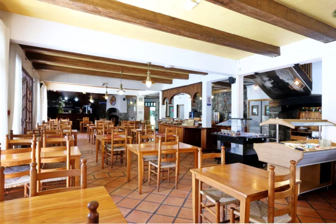 Dans le restaurant - Le Vieux Cep